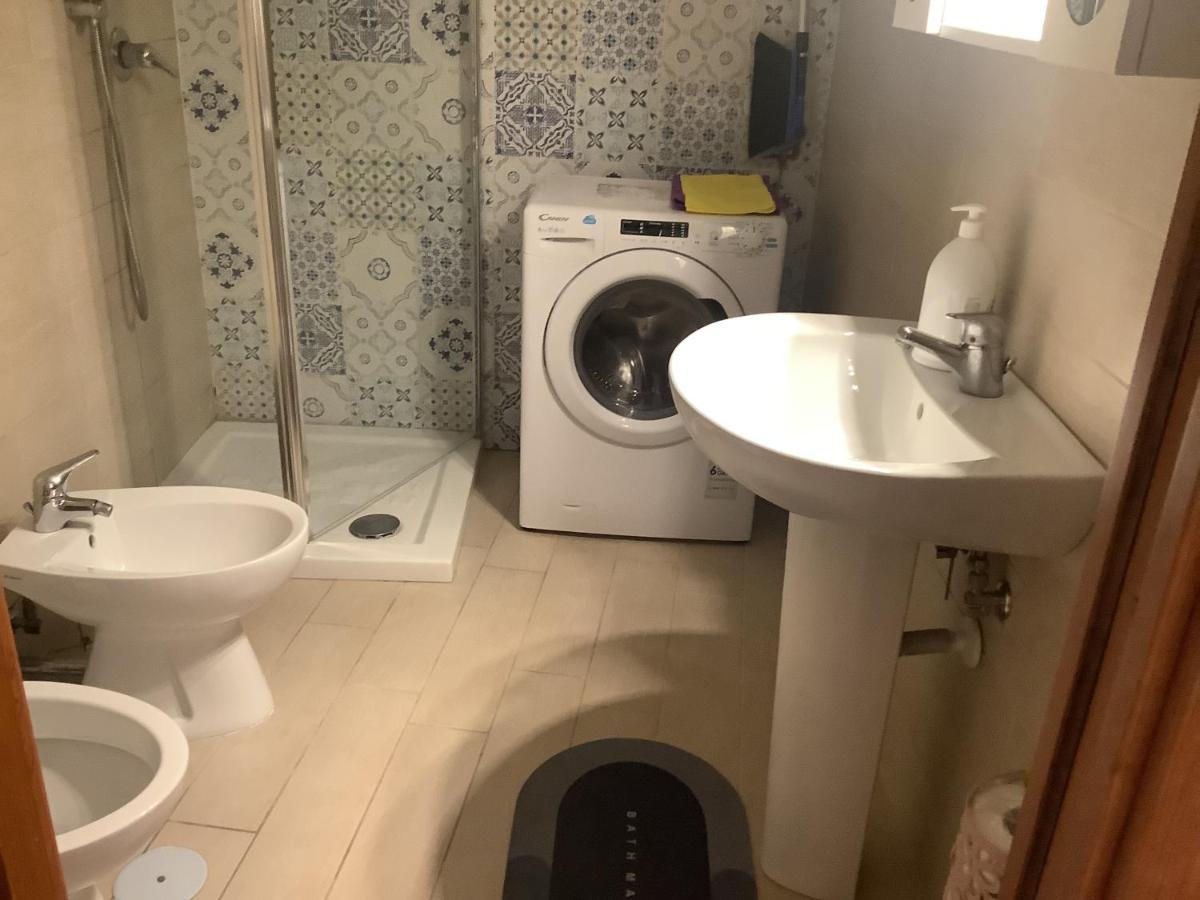 Tinnyhouse نابولي المظهر الخارجي الصورة